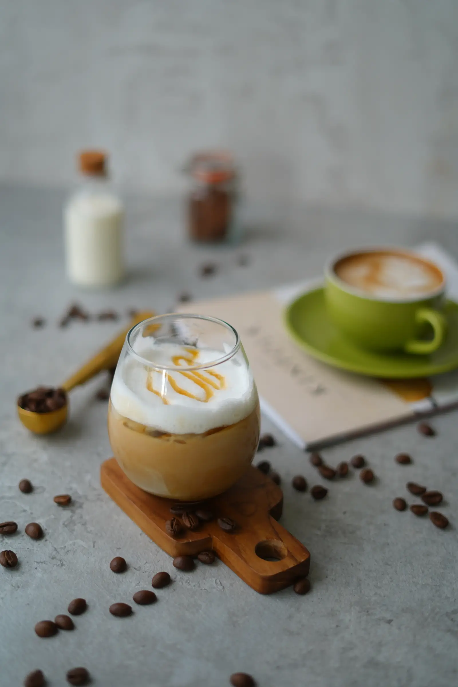 Ice caramel macchiato